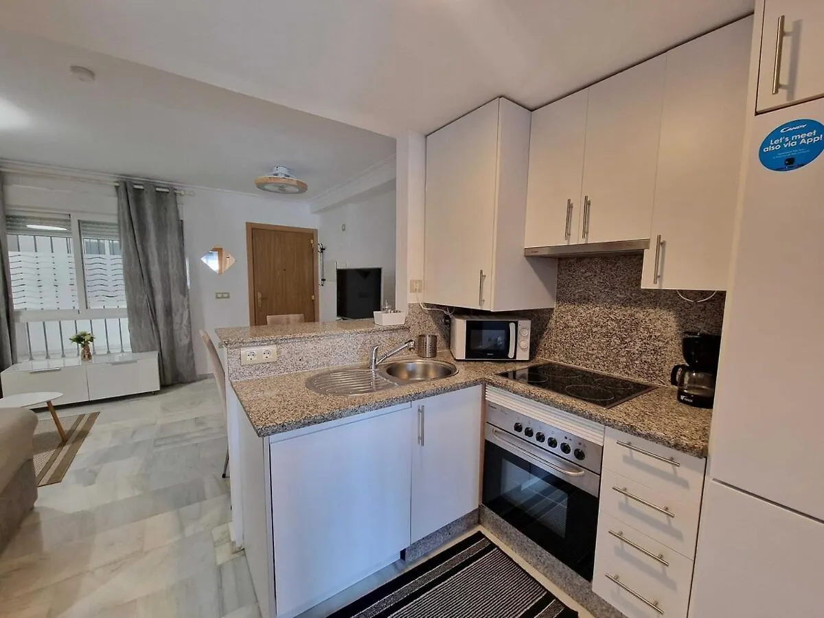 Centrally Located Penthouse With A Pool And Close To Everything A103 Fuengirola Apartment