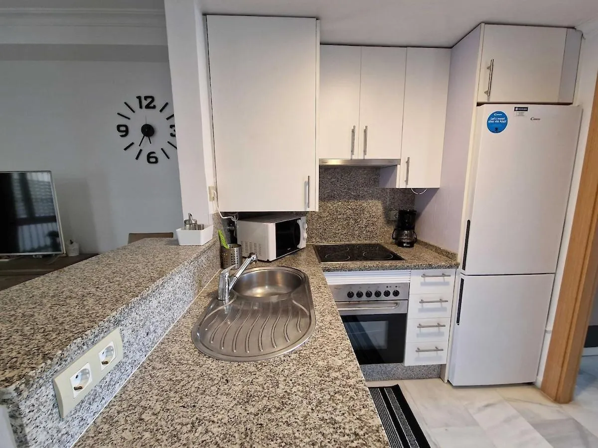 Centrally Located Penthouse With A Pool And Close To Everything A103 Fuengirola