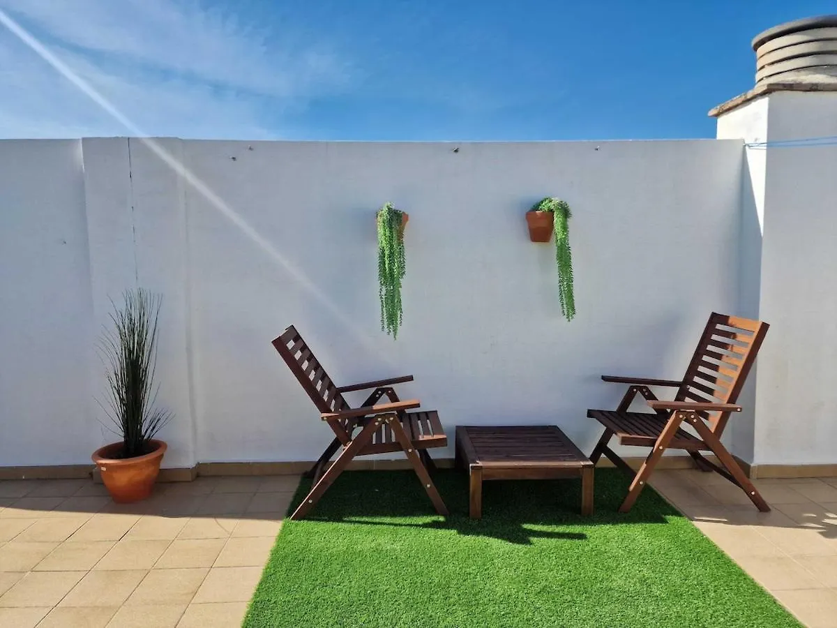 Centrally Located Penthouse With A Pool And Close To Everything A103 Fuengirola